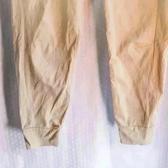 Athleta Size 4 Tan Trekkie North Jogger stretch, athletic, zippers - Picture 3 of 14